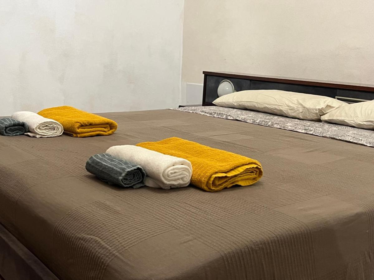 Casa Di Mirto Panzió Chiaramonte Gulfi Kültér fotó